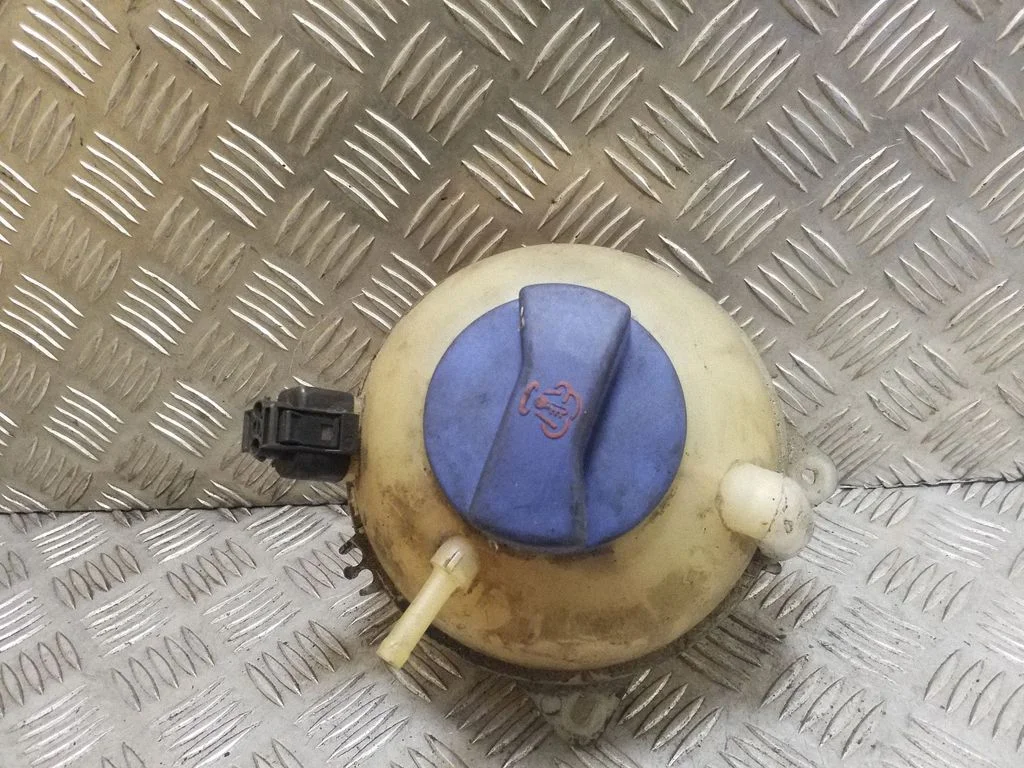 Coolant expansion tank/reservoir 1J0121403B