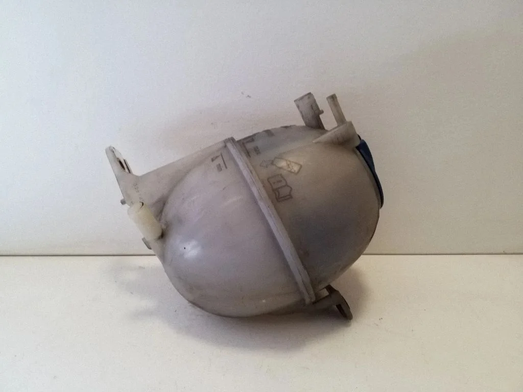Coolant expansion tank/reservoir 2H0121407D