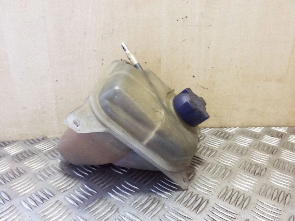Coolant expansion tank/reservoir 8A0121403