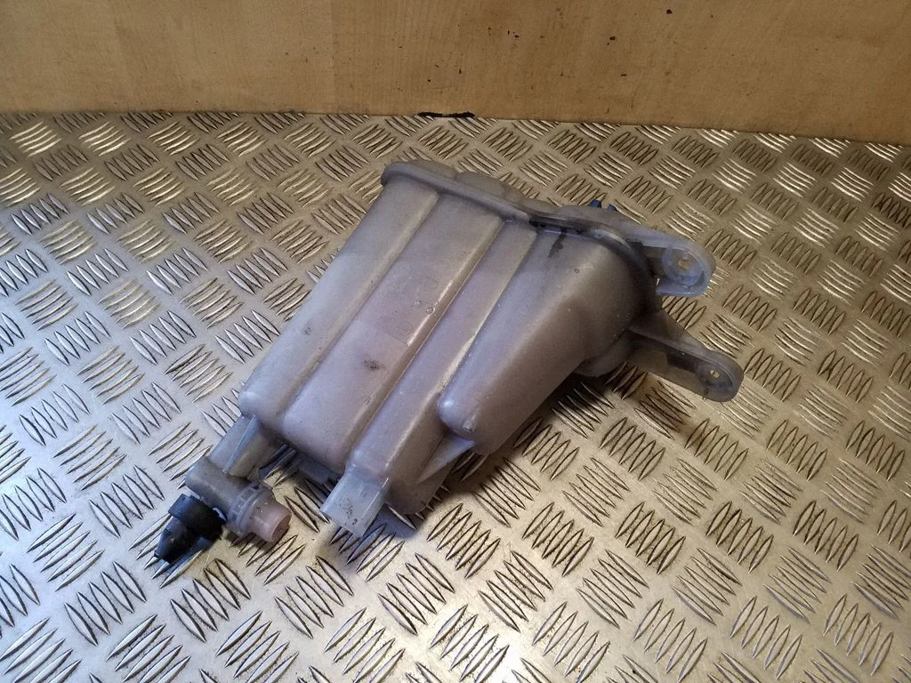 Coolant expansion tank/reservoir – Audi A5 Sportback 8TA (2009-2016)