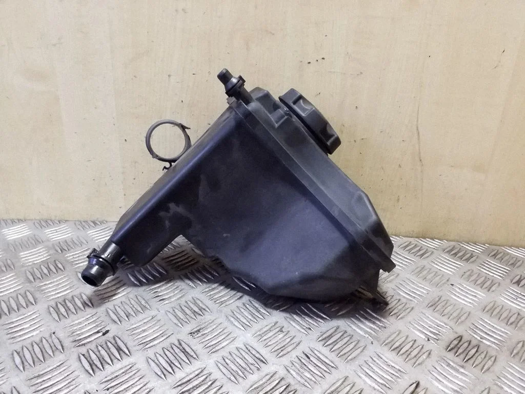 Coolant expansion tank/reservoir – BMW X1 E84 (2009-2015)
