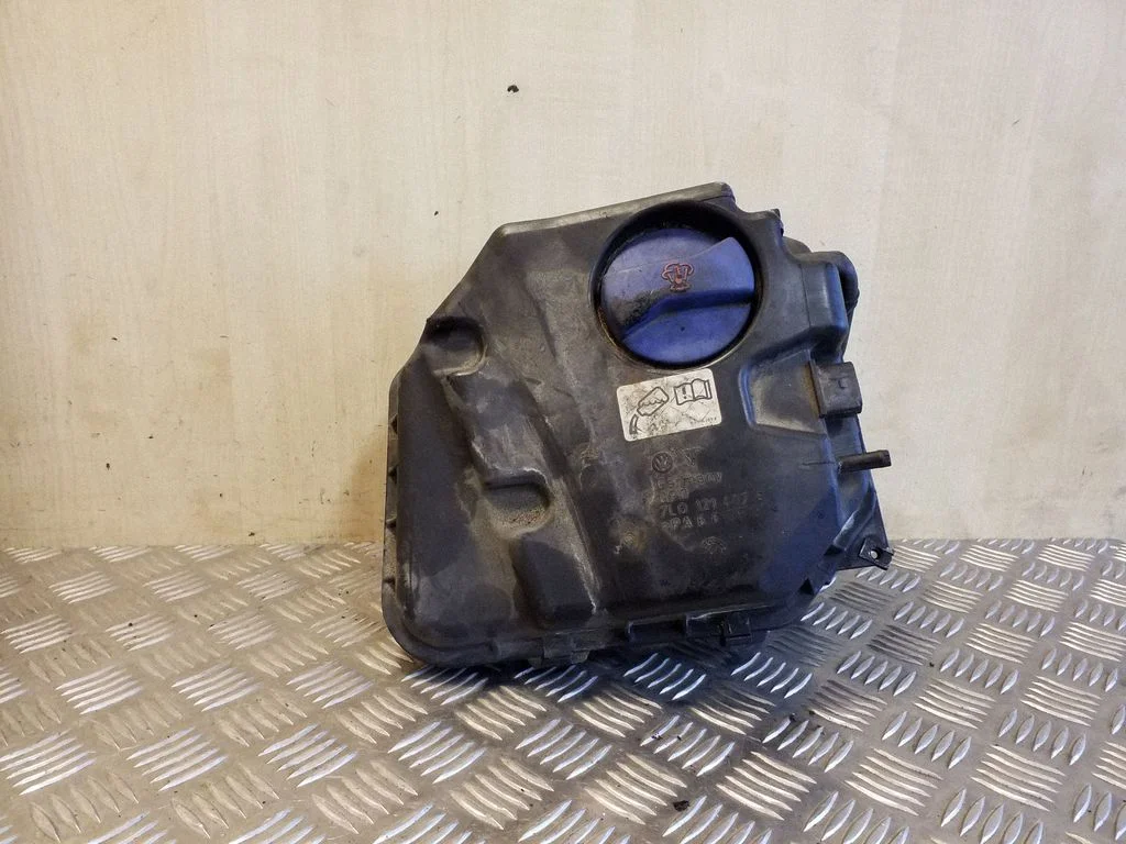 Coolant expansion tank/reservoir 7L0121407E