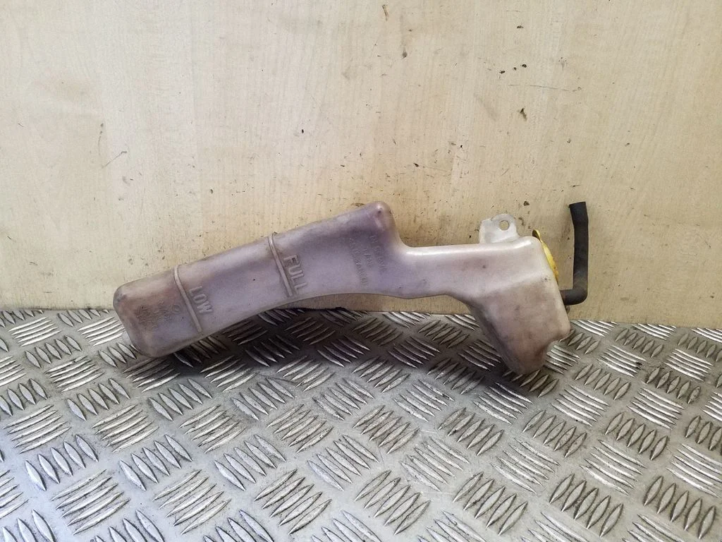 Coolant expansion tank/reservoir 45153AG001