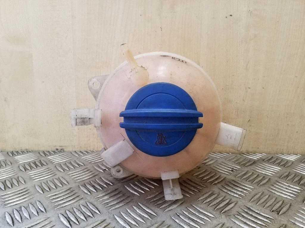 Coolant expansion tank/reservoir 1K0121407A