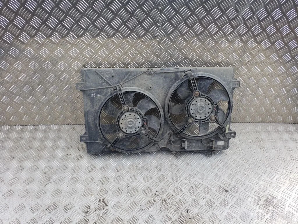 Wentylator chłodnicy elektryczny 7M0121207D