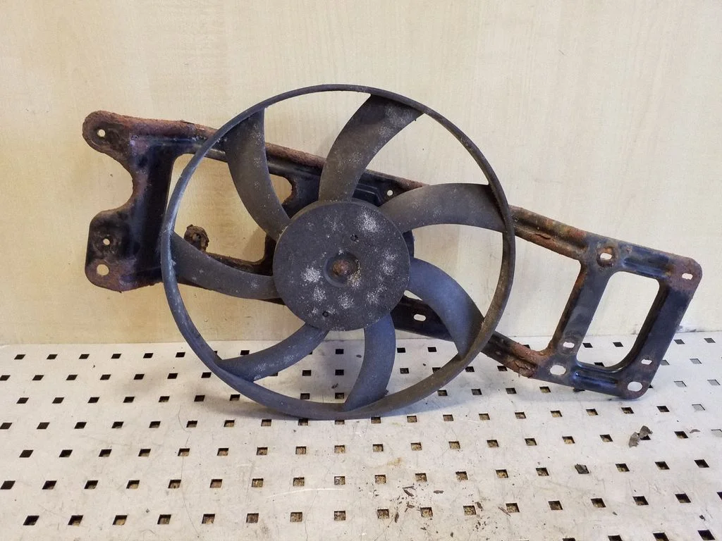 Elektriline radiaatori jahutusventilaator 864191U