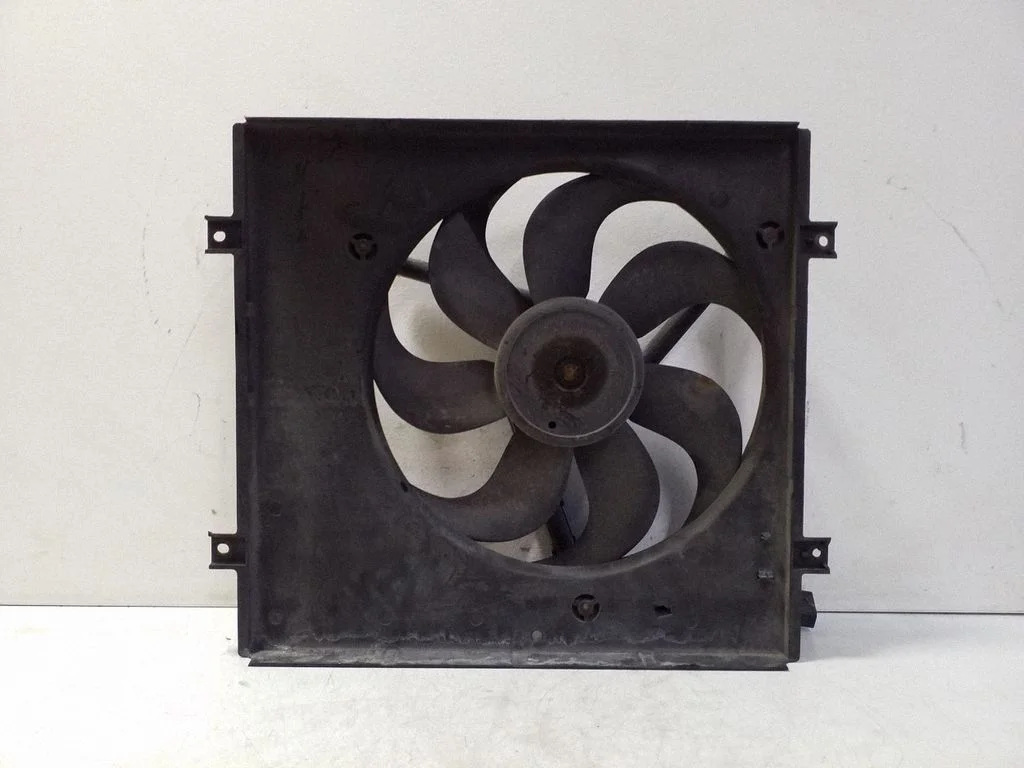 Radiator cooling fan shroud 1J0121207
