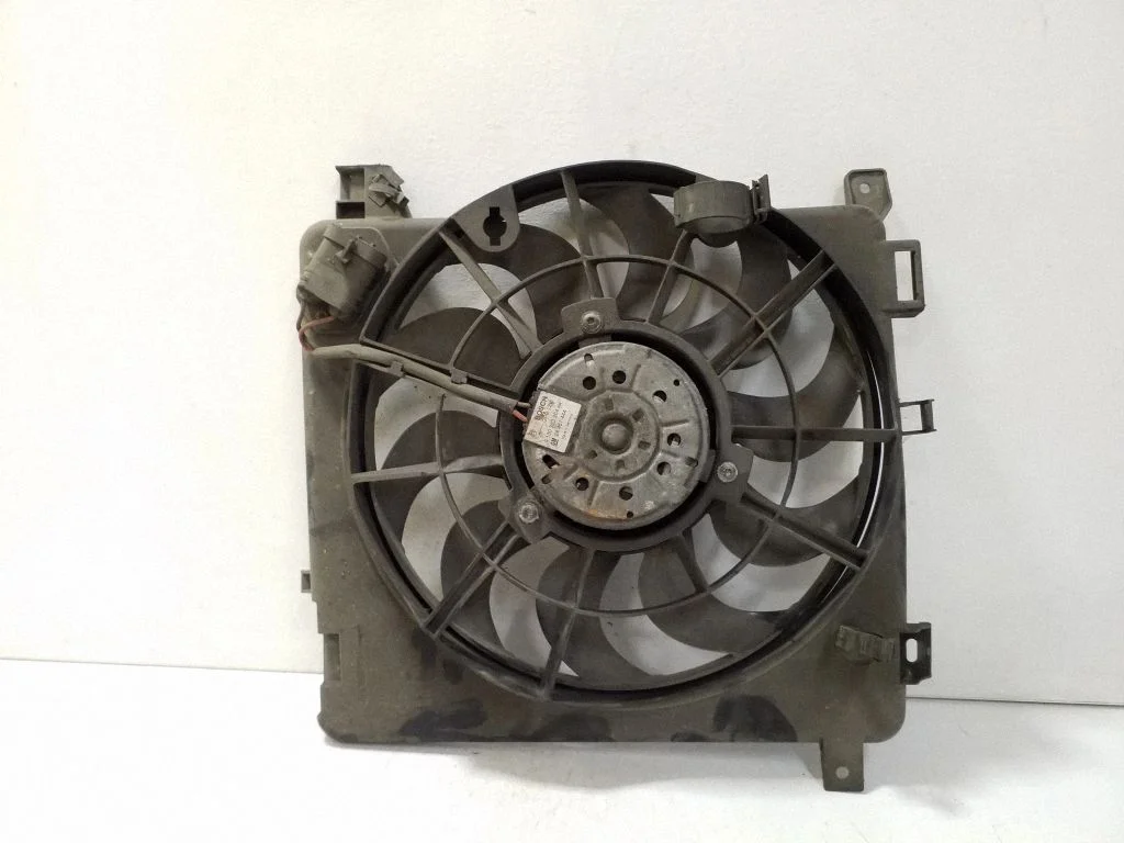 Radiator cooling fan shroud 0130303304