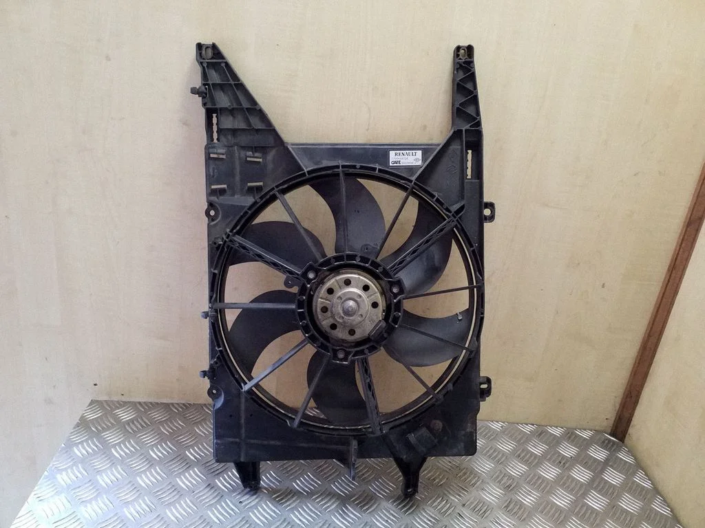 Radiator cooling fan shroud – Renault Scenic I (1996-2003)
