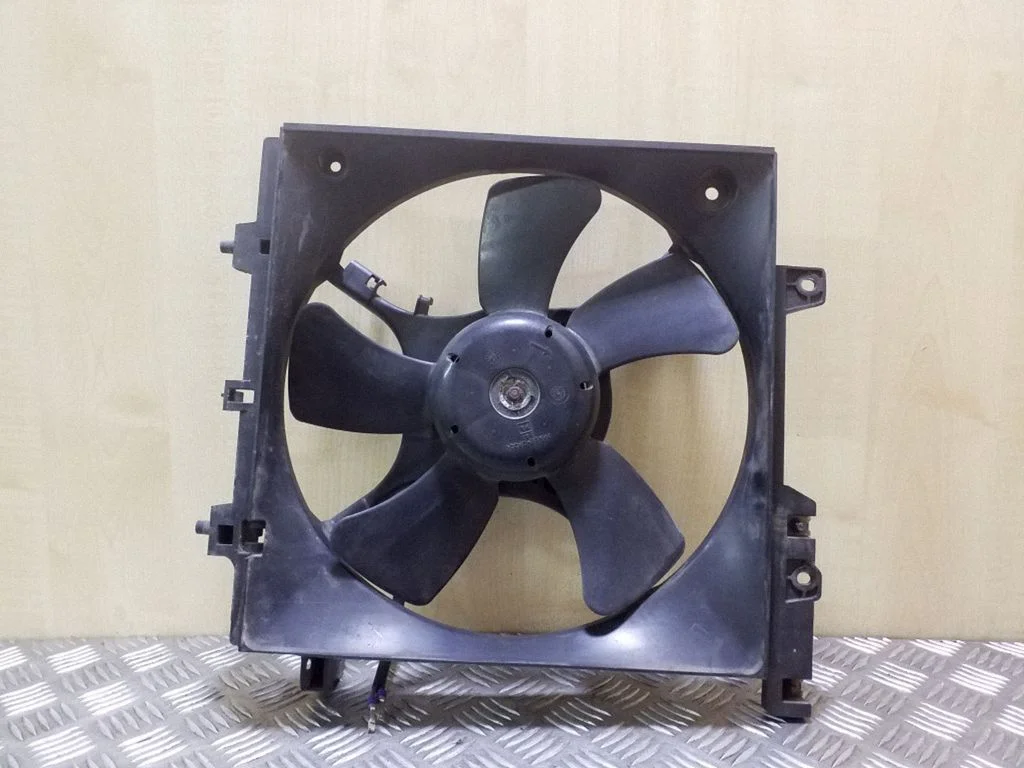 Radiaatori ventilaatori difuusor