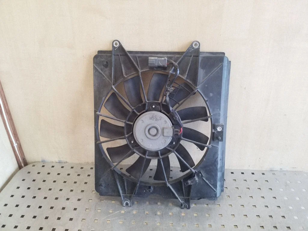 Radiator cooling fan shroud 1680007940