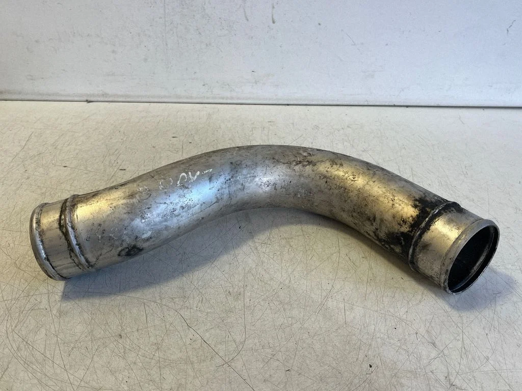 Intercooler hose/pipe