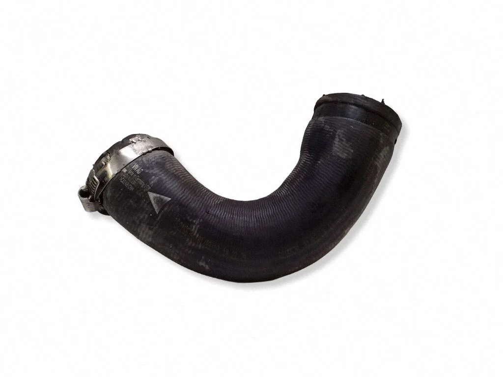 Wąż / rura intercoolera 5Q0145834