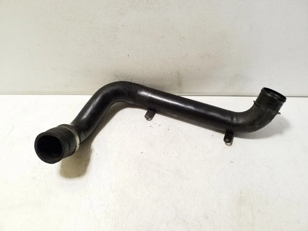 Intercooler hose/pipe 1H0145834B