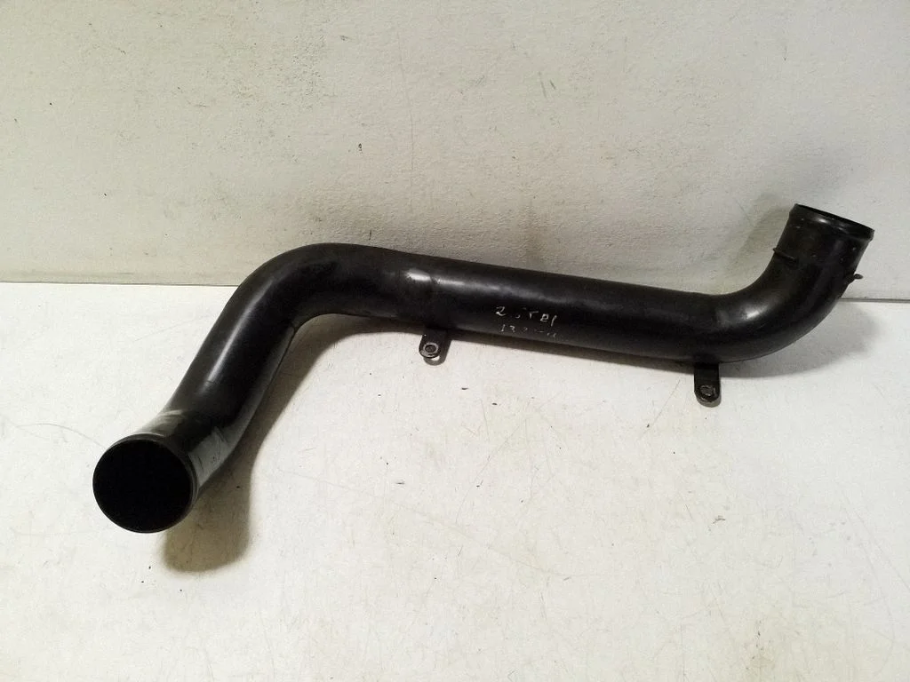 Intercooler hose/pipe
