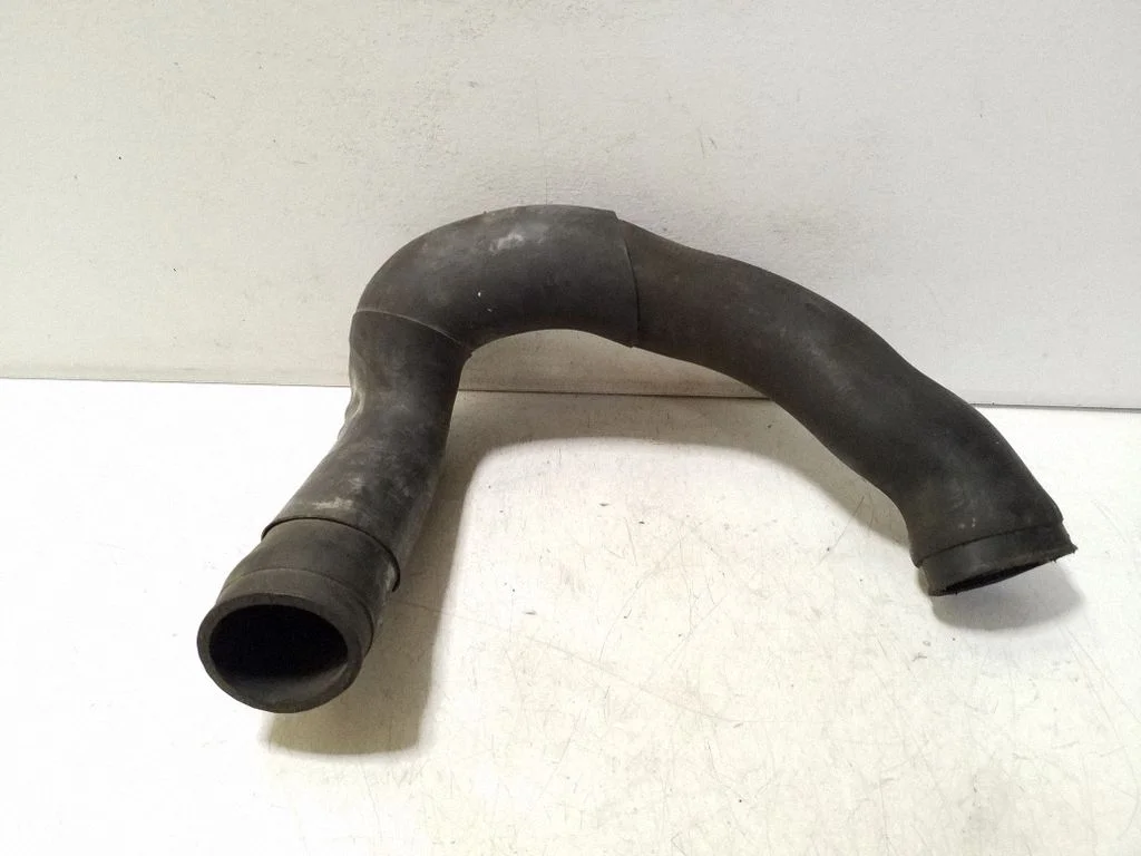 Intercooler hose/pipe 4B0145746D