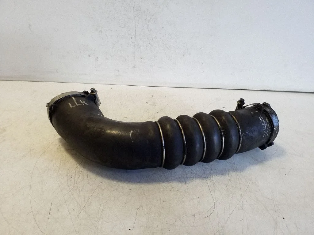 Intercooler hose/pipe 4F0145738F