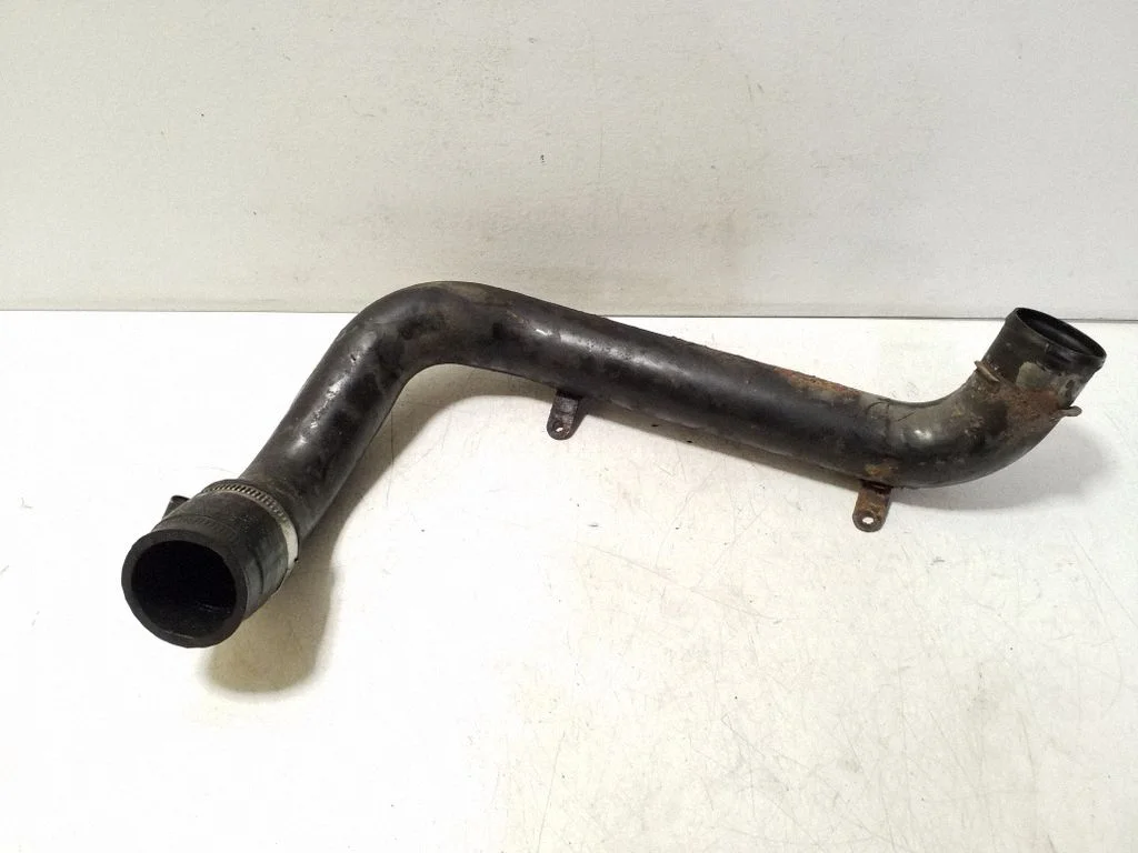 Intercooler hose/pipe