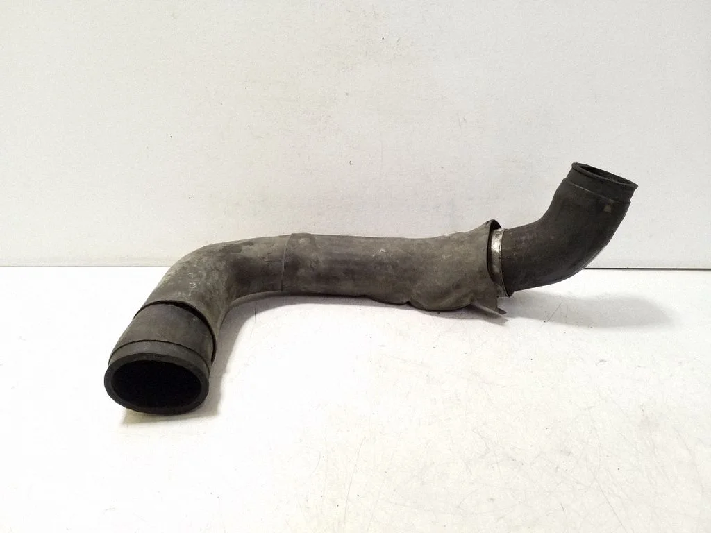 Intercooler hose/pipe 4B0145746D