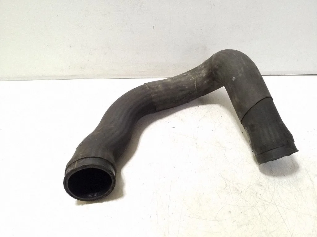 Intercooler hose/pipe 4B0145746D