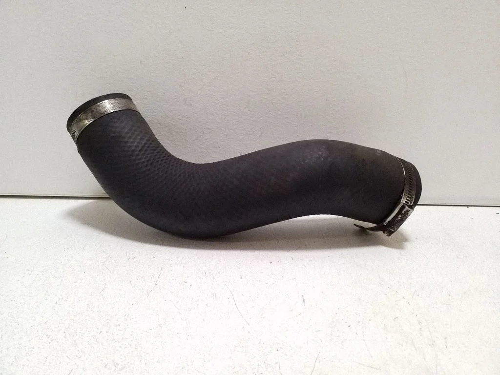 Intercooler hose/pipe – Mitsubishi L200 (2015-)