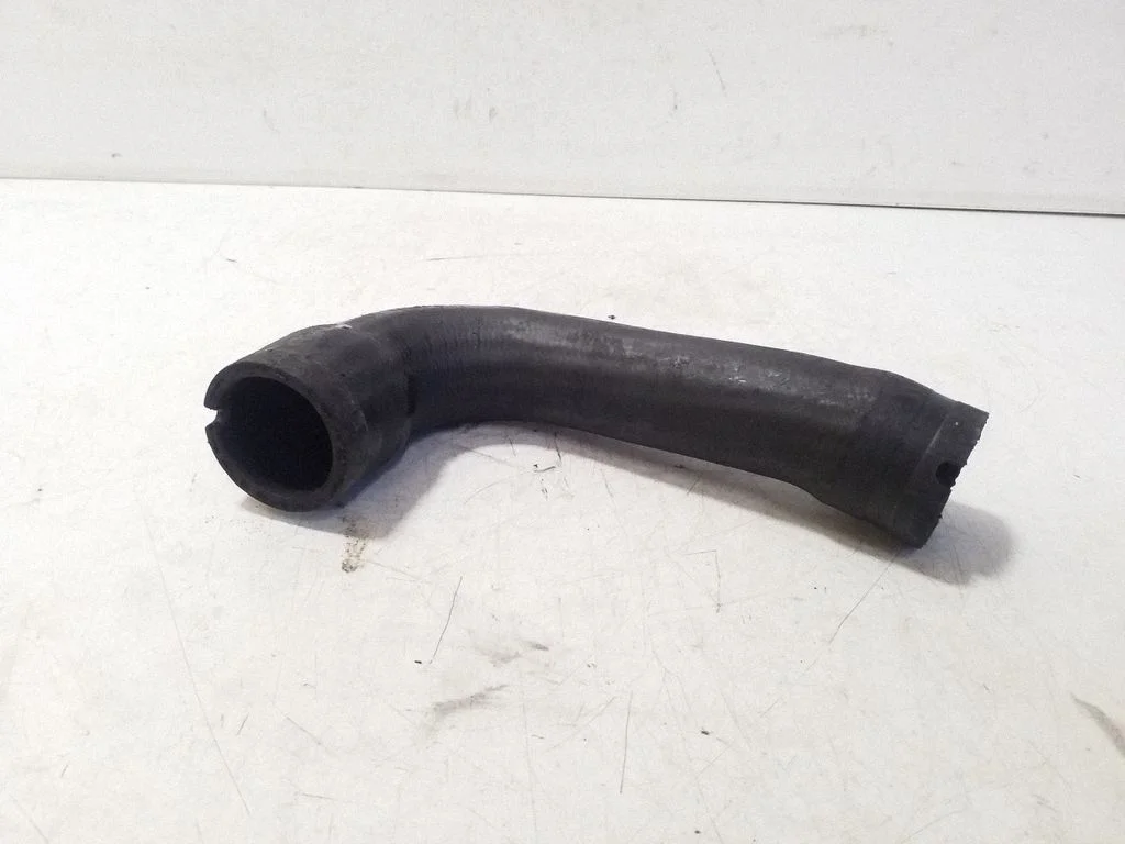 Wąż / rura intercoolera 9129165 – Opel Astra G (1998-2009)