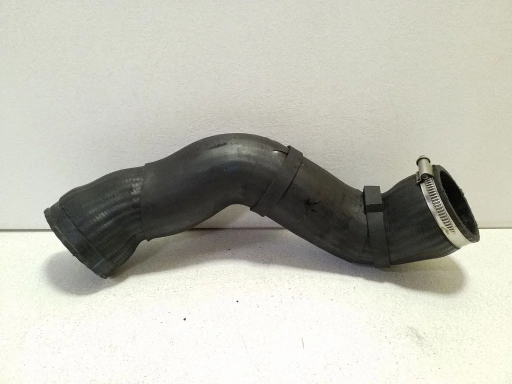 Vahejahuti voolik (-ud)/ toru (-d) 3W0145838 – Bentley Continental (2003-2017)