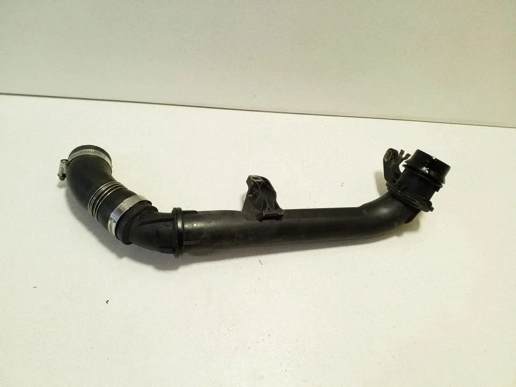 Intercooler hose/pipe 144634EB0A