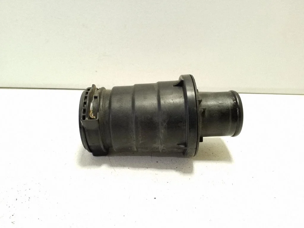 Intercooler hose/pipe 165064EB0A