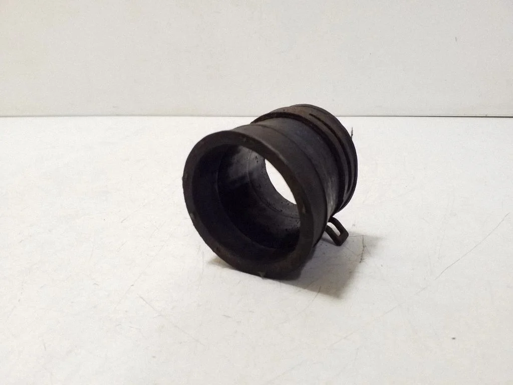 Intercooler hose/pipe 1H0145834E