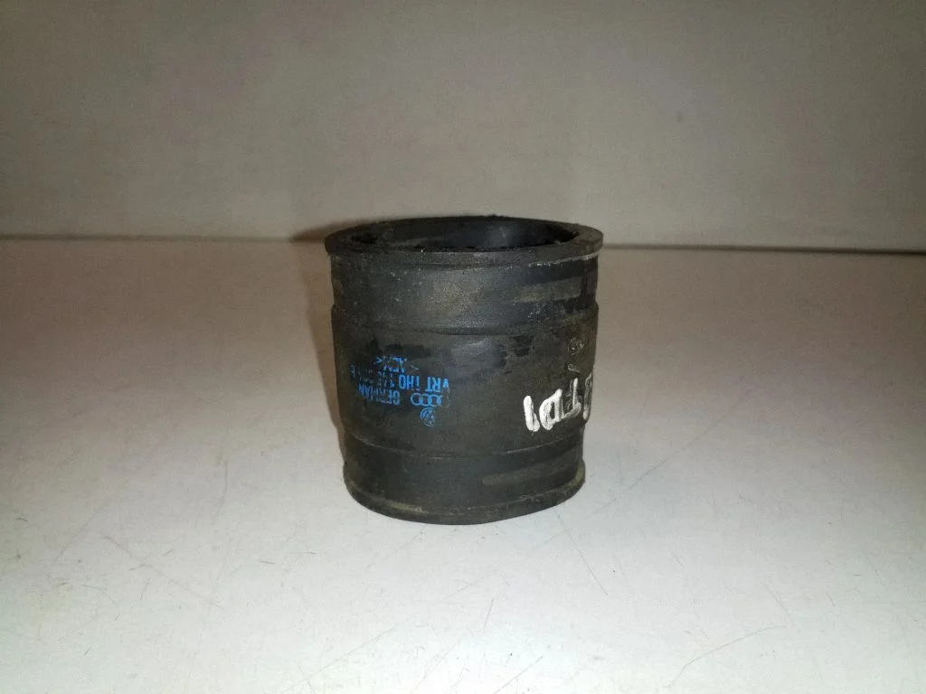 Intercooler hose/pipe 1H0145834E