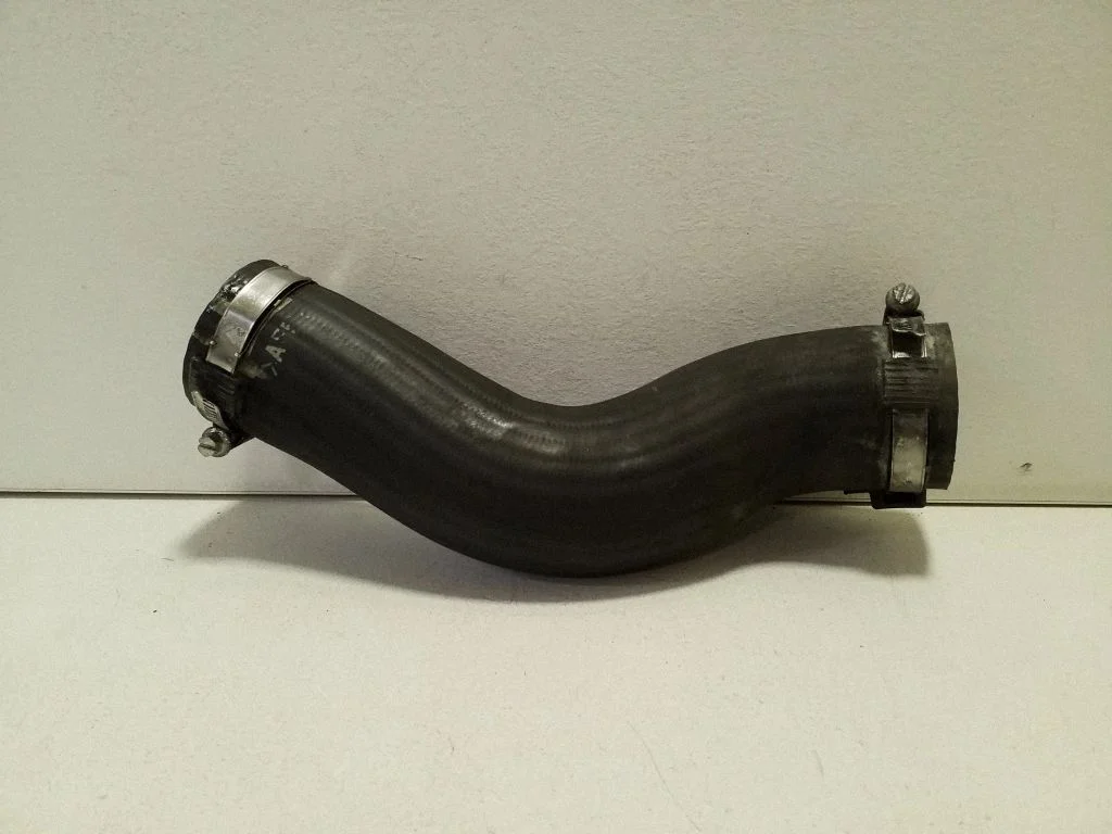 Vahejahuti voolik (-ud)/ toru (-d) 282622F650