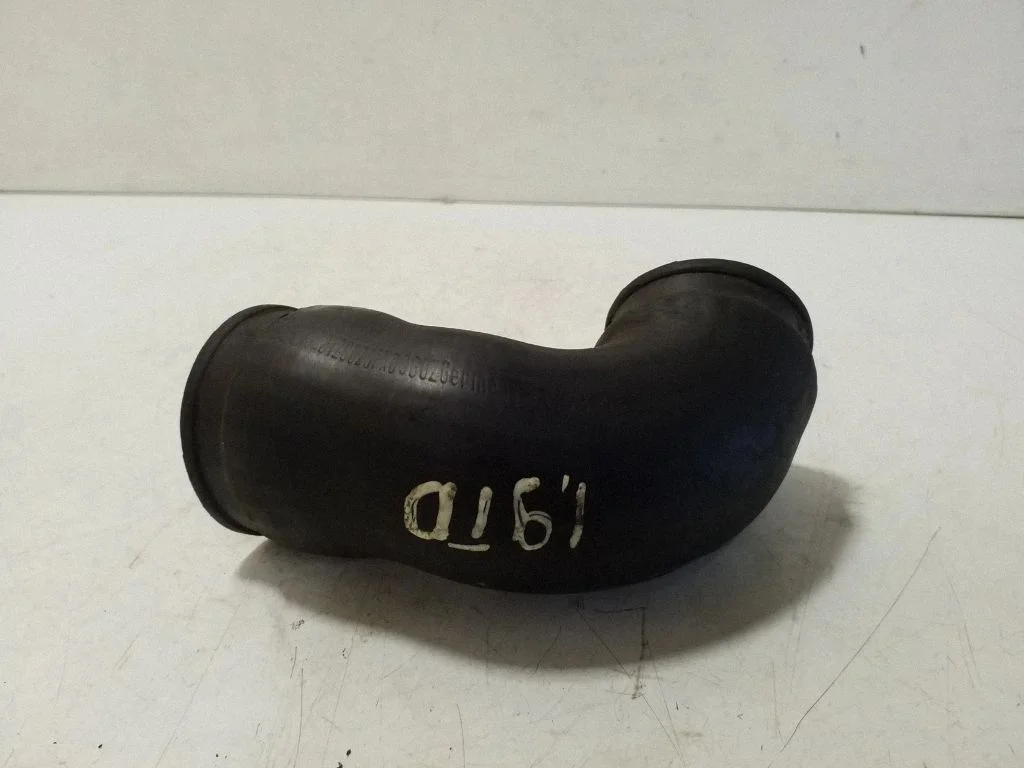 Intercooler hose/pipe 028129628