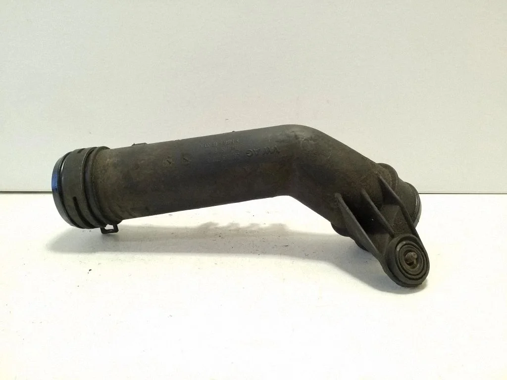Intercooler hose/pipe 3C0145770B