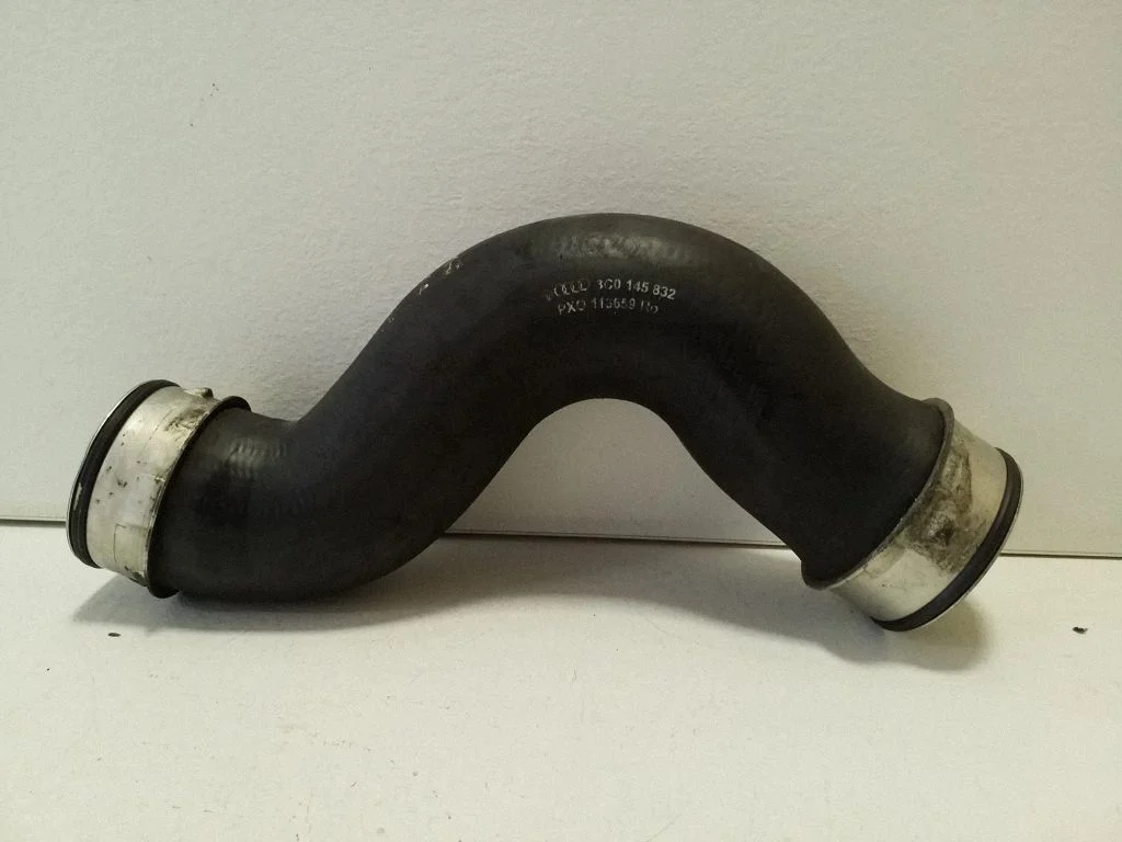 Intercooler hose/pipe 3C0145832