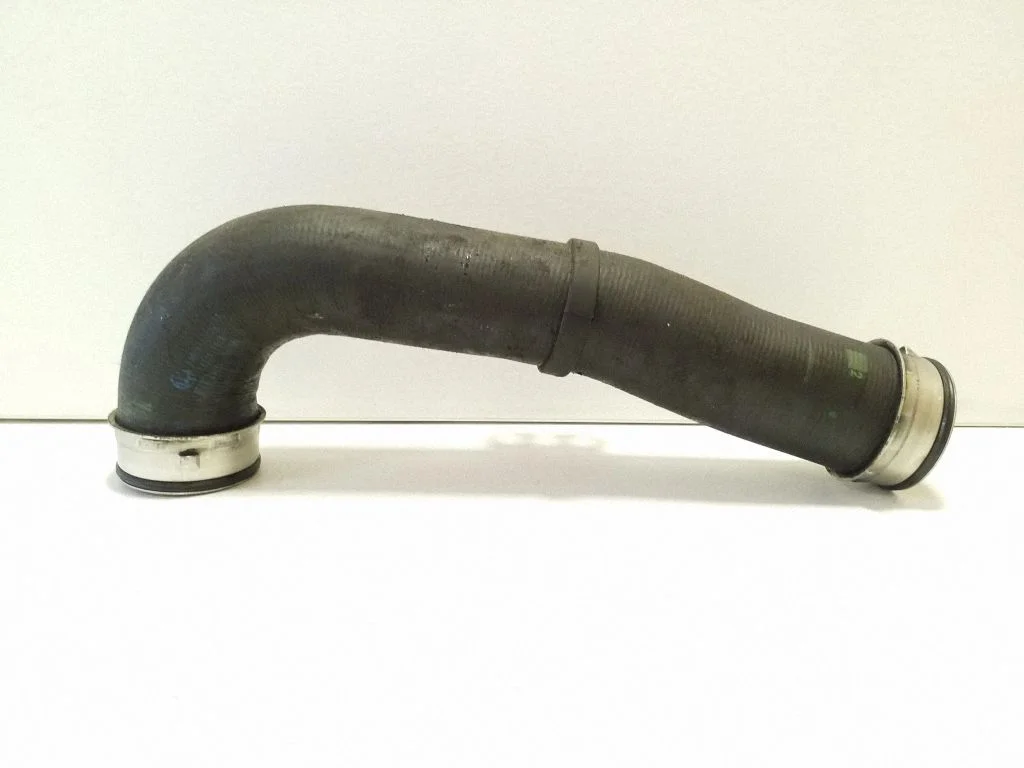 Intercooler hose/pipe 1K0145838N