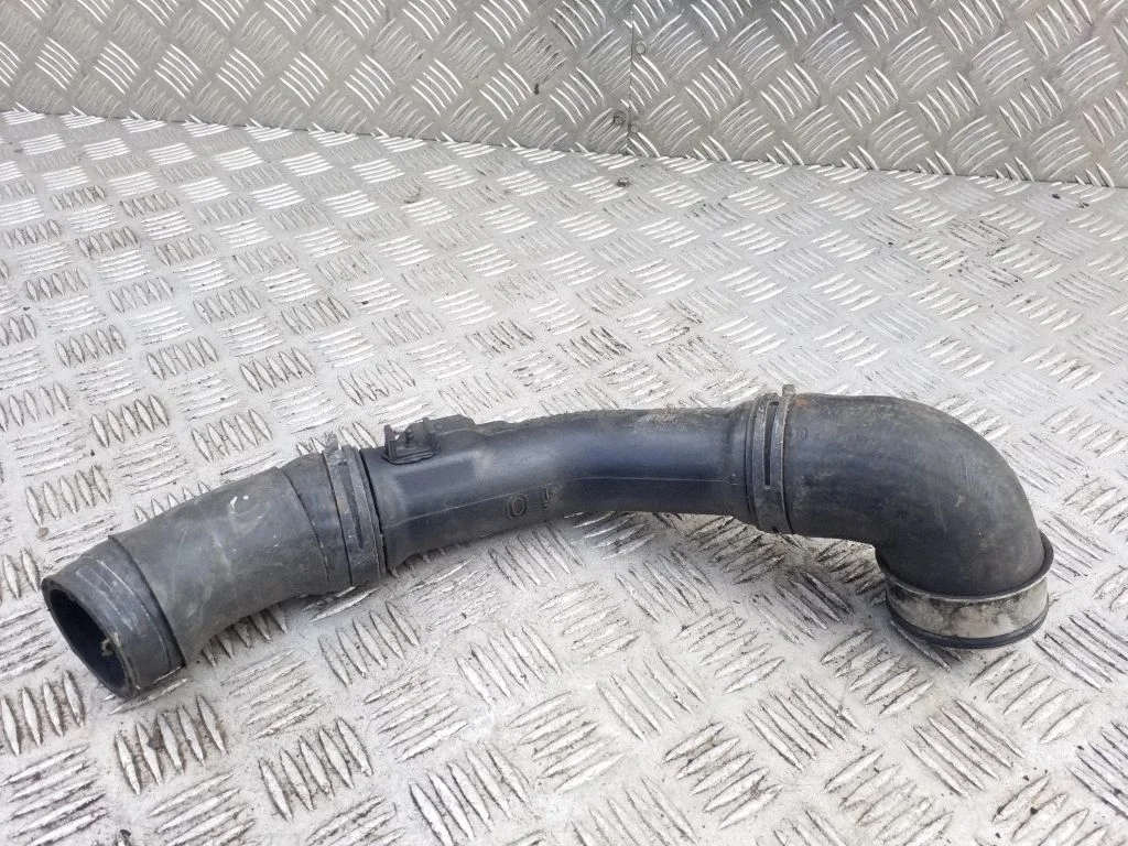 Intercooler hose/pipe 7M3145957F