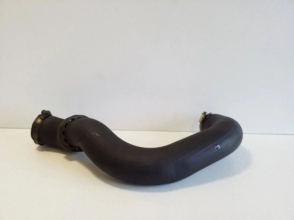Intercooler hose/pipe 7E0145980