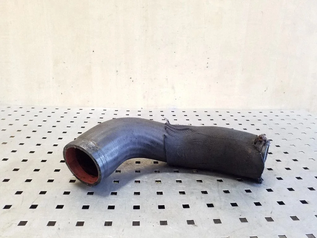 Intercooler hose/pipe 31338809