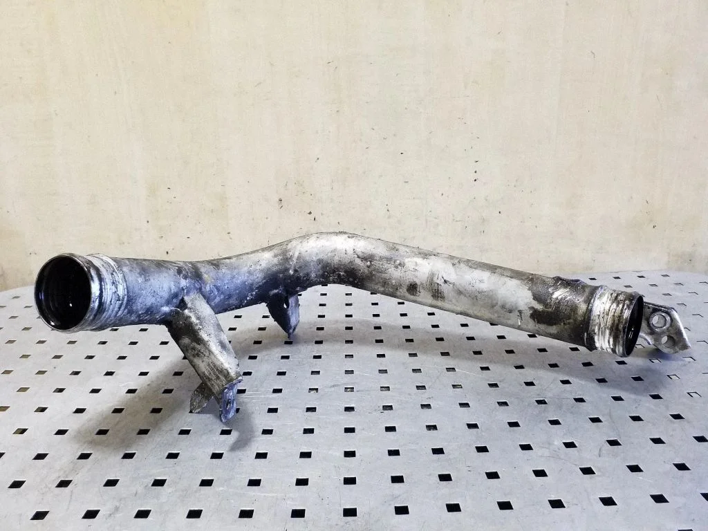 Intercooler hose/pipe 31370288