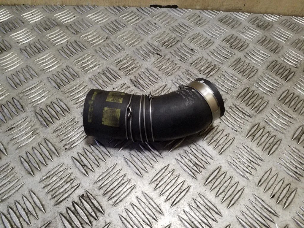 Intercooler hose/pipe 144634EB0A