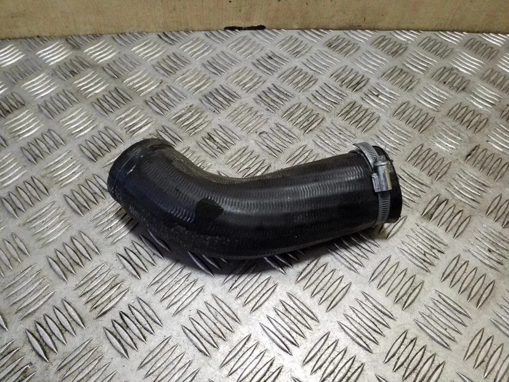 Intercooler hose/pipe 31422062