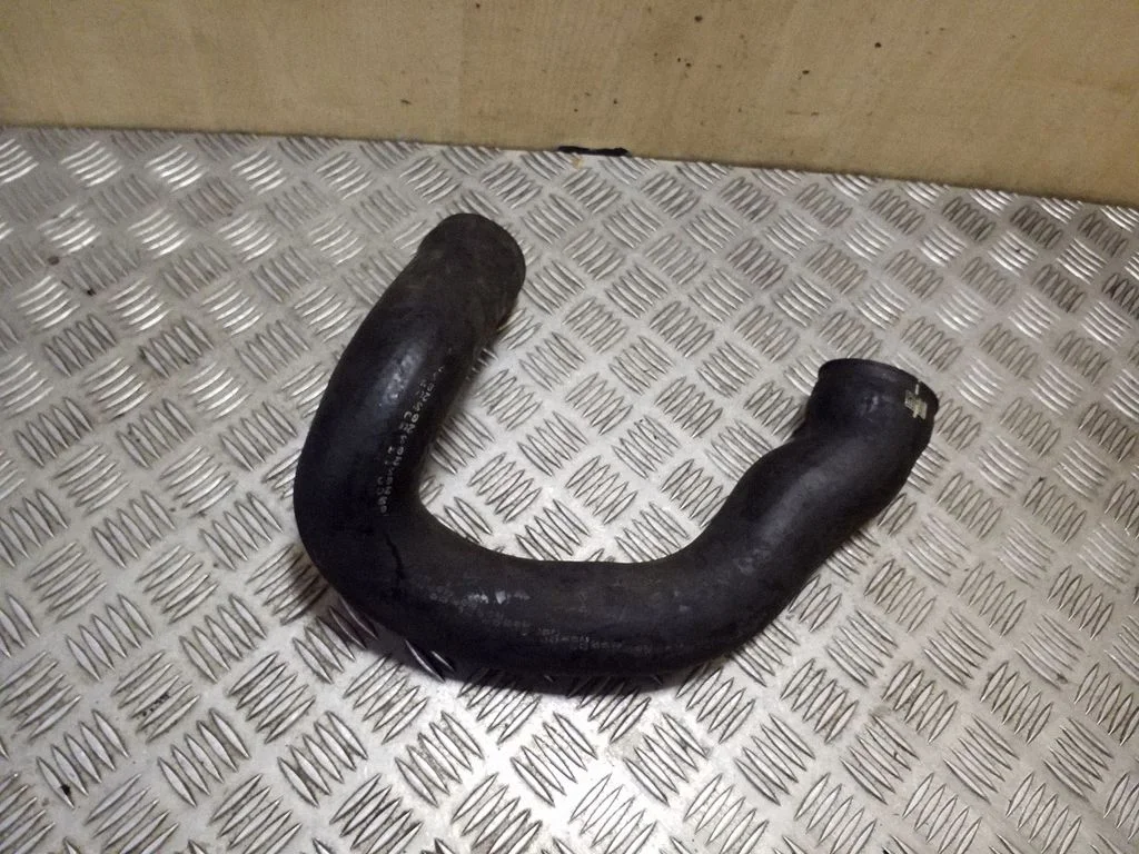 Intercooler hose/pipe 4B0145746B
