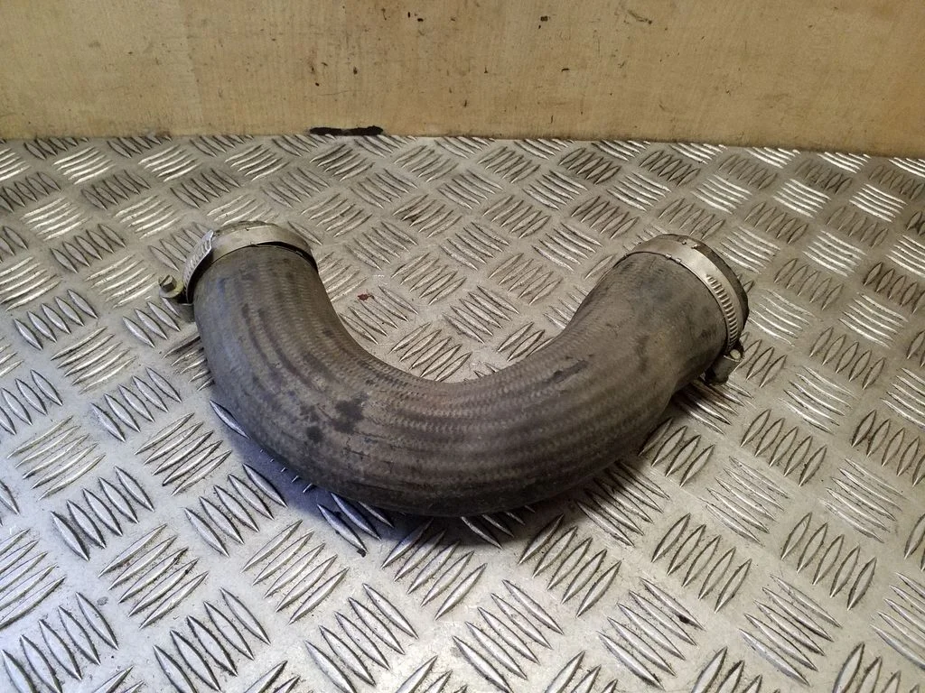 Intercooler hose/pipe 1K0145834AP
