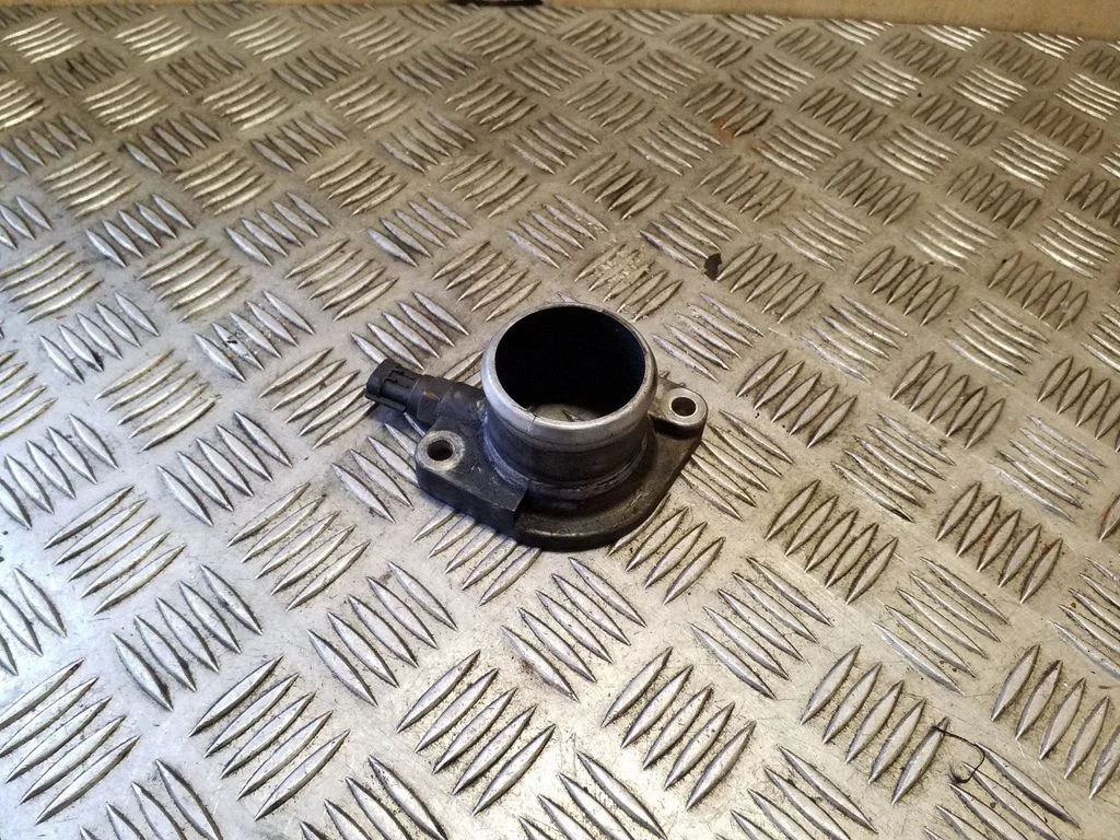 Intercooler hose/pipe