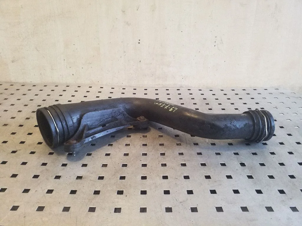 Intercooler hose/pipe 1K0145762CK
