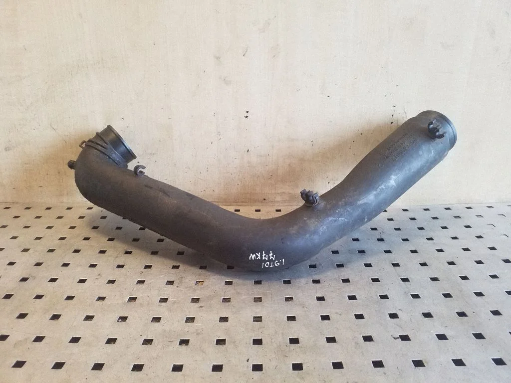 Intercooler hose/pipe 1K0129654AA