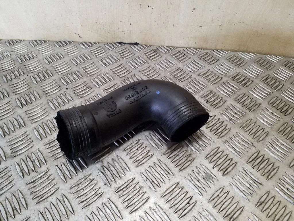 Intercooler hose/pipe 30751920