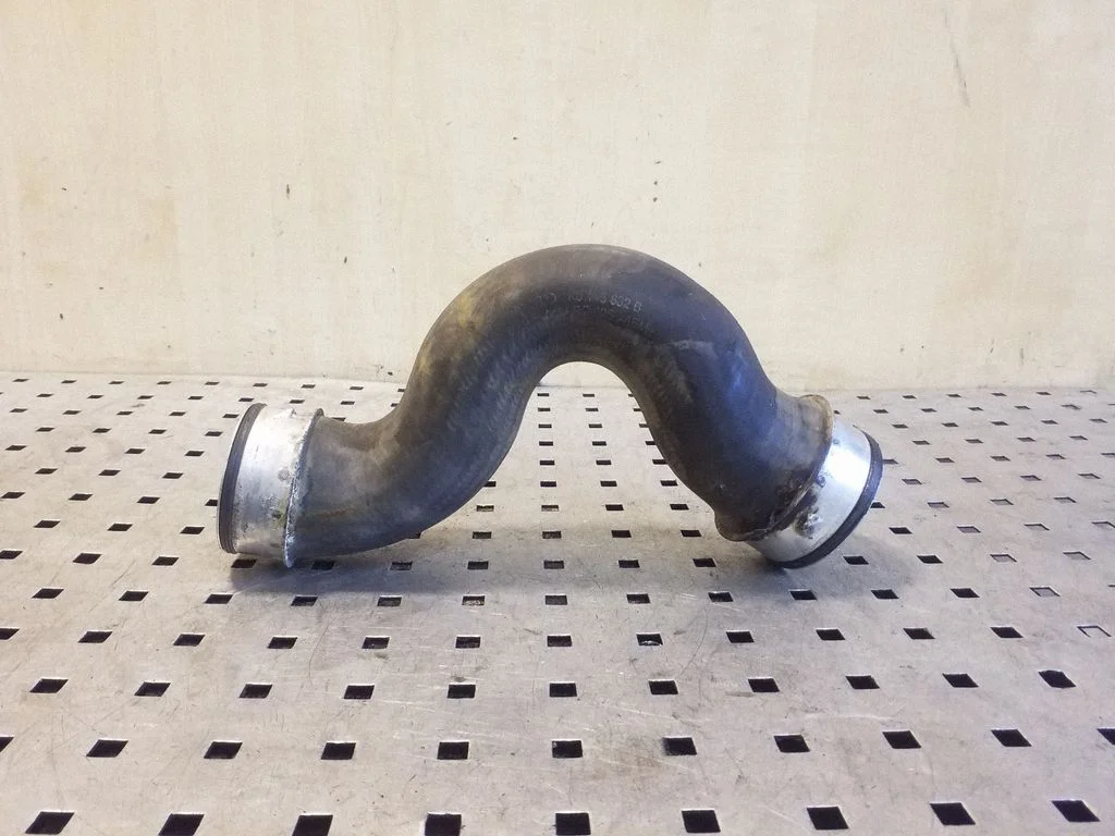 Intercooler hose/pipe 1K0145832B