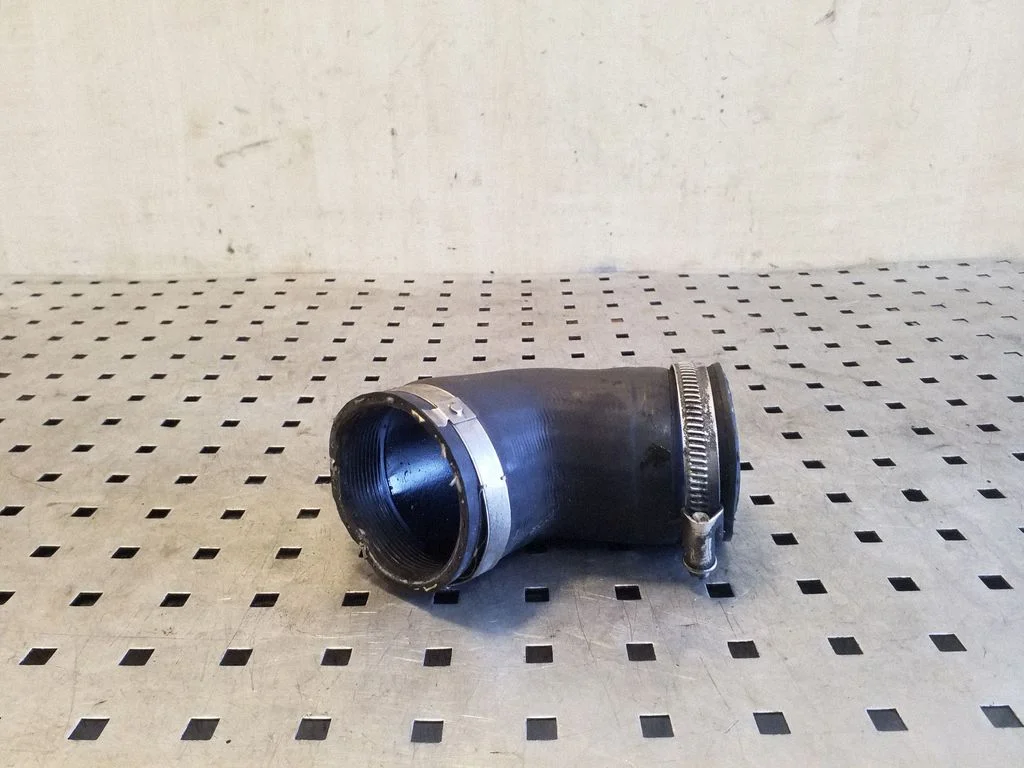 Intercooler hose/pipe 1K0145838AG